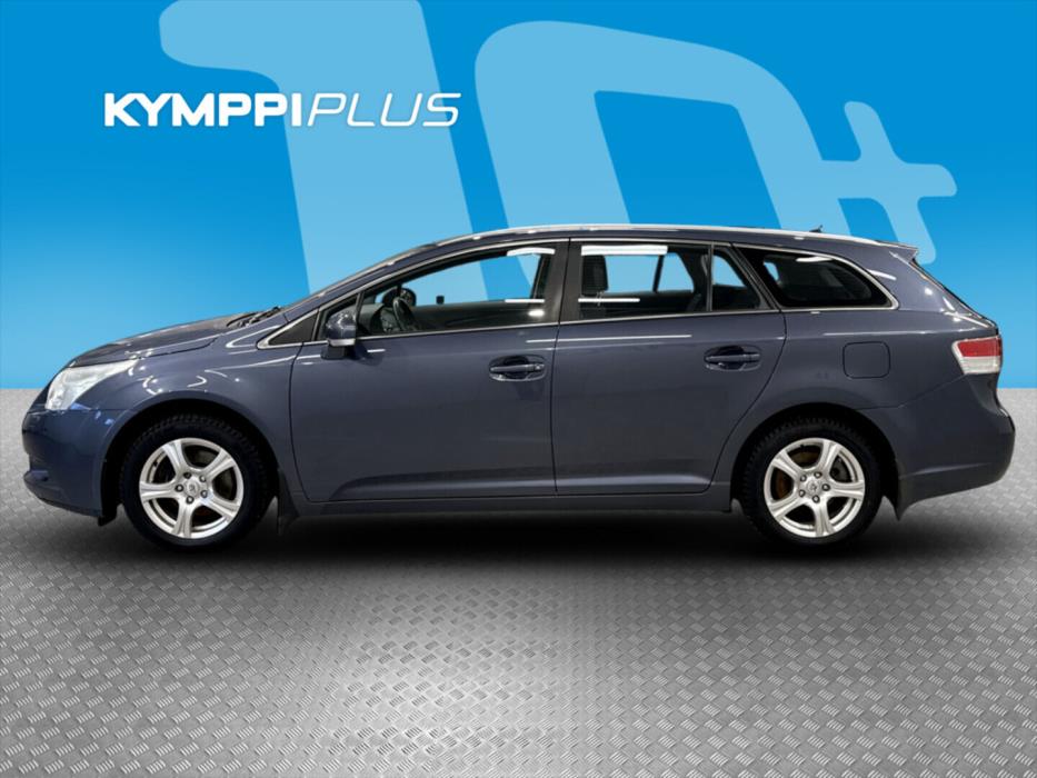 TOYOTA Avensis 2011