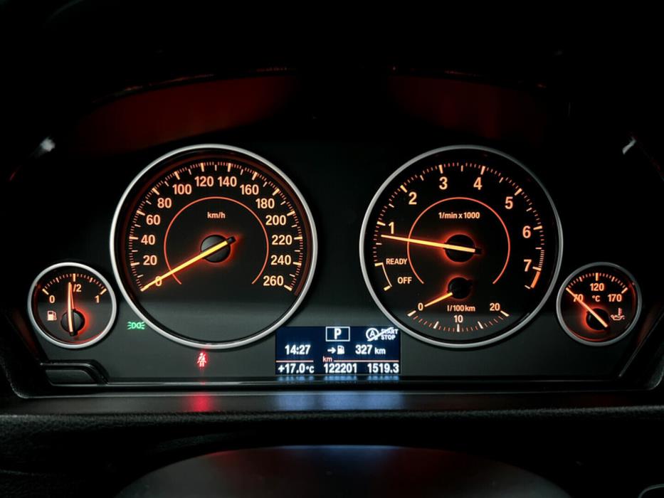 BMW 320 Gran Turismo 2015