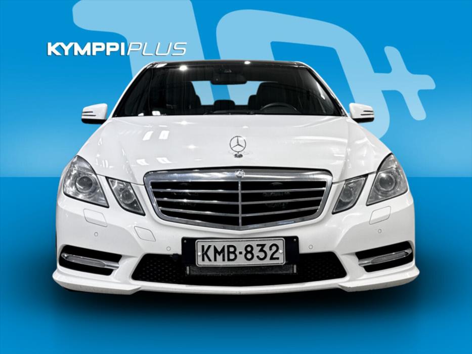 MERCEDES-BENZ E 2012
