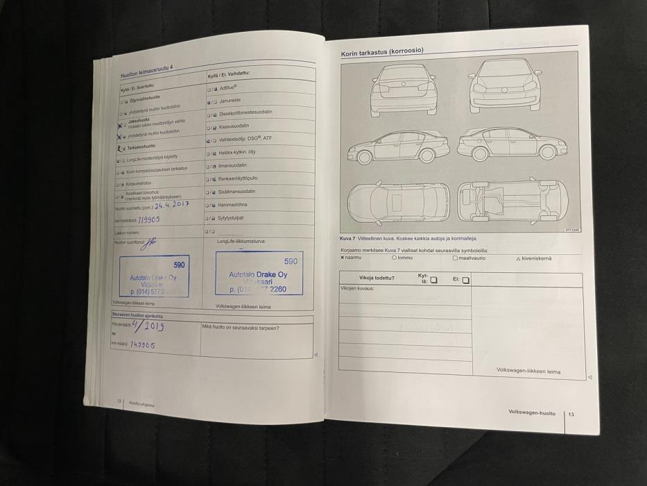 VOLKSWAGEN Passat 2012