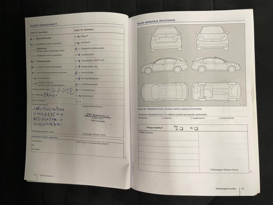 VOLKSWAGEN Passat 2012