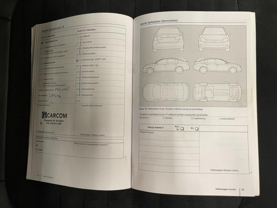 VOLKSWAGEN Passat 2012
