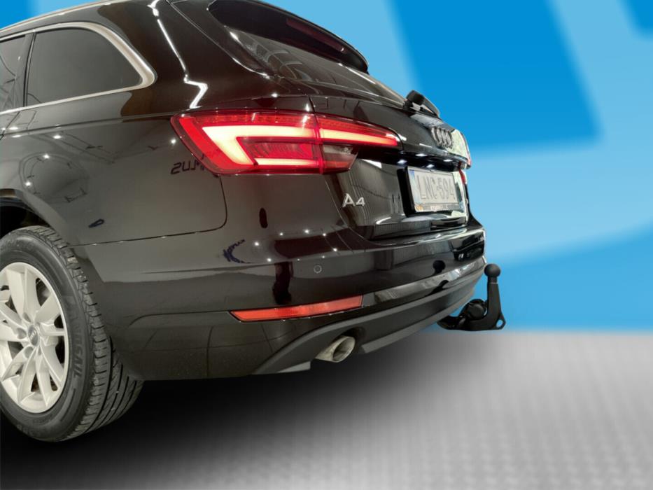 AUDI A4 2016