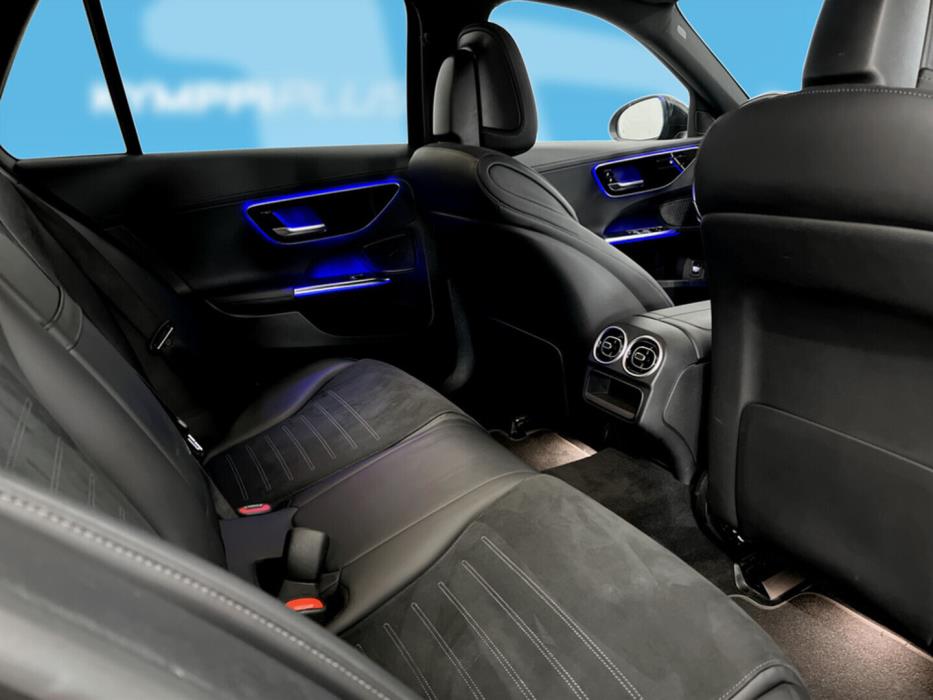 MERCEDES-BENZ C 2022
