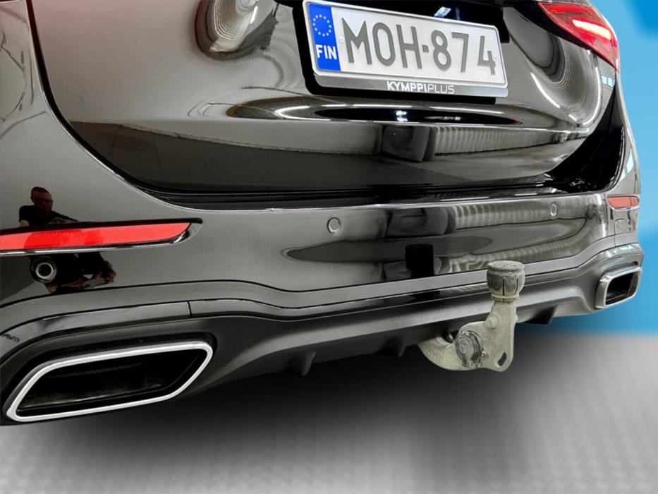 MERCEDES-BENZ C 2022