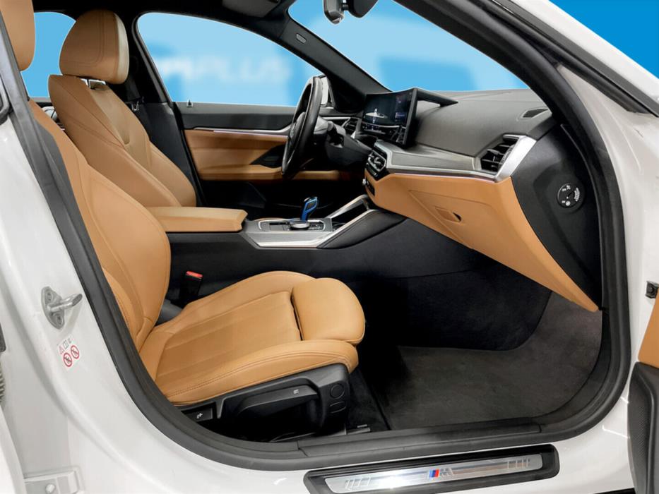 BMW i4 2023