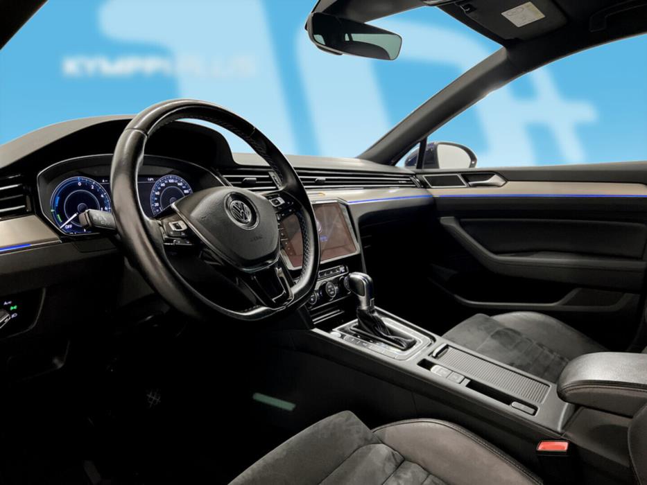 VOLKSWAGEN Passat 2017