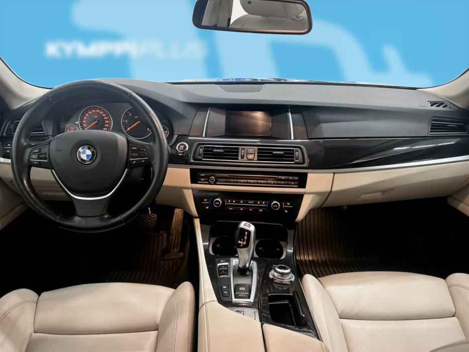 BMW 520 2015