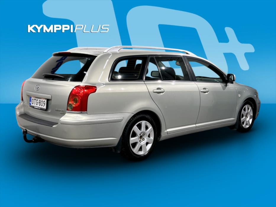 TOYOTA Avensis 2004