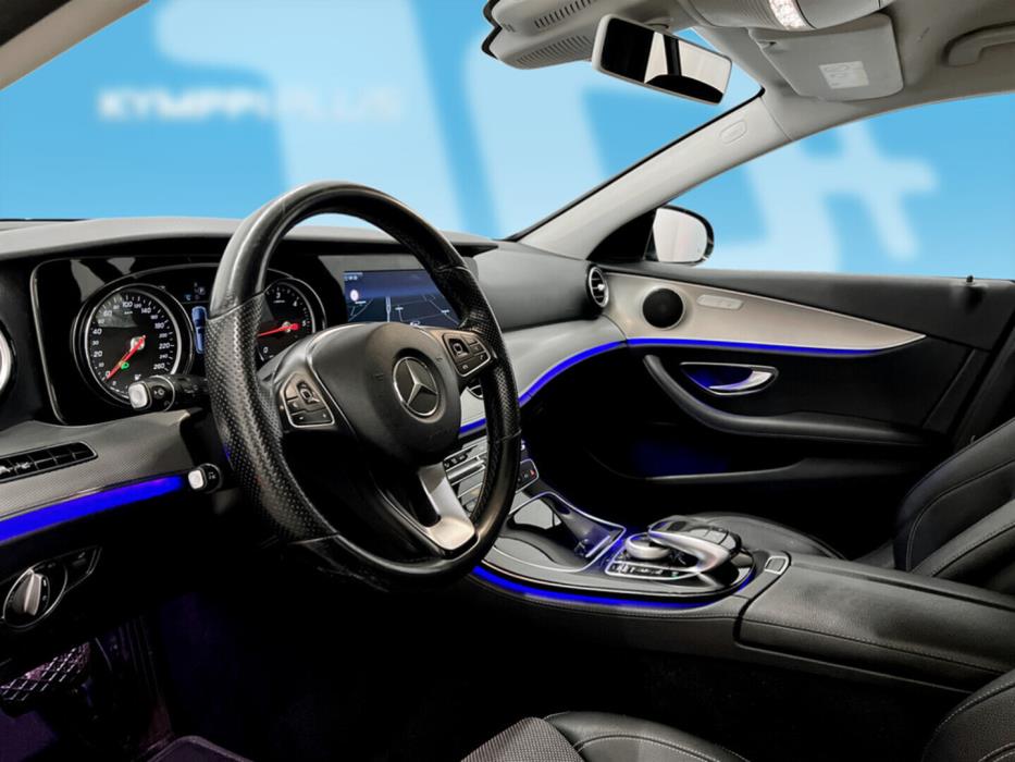 MERCEDES-BENZ E 2017