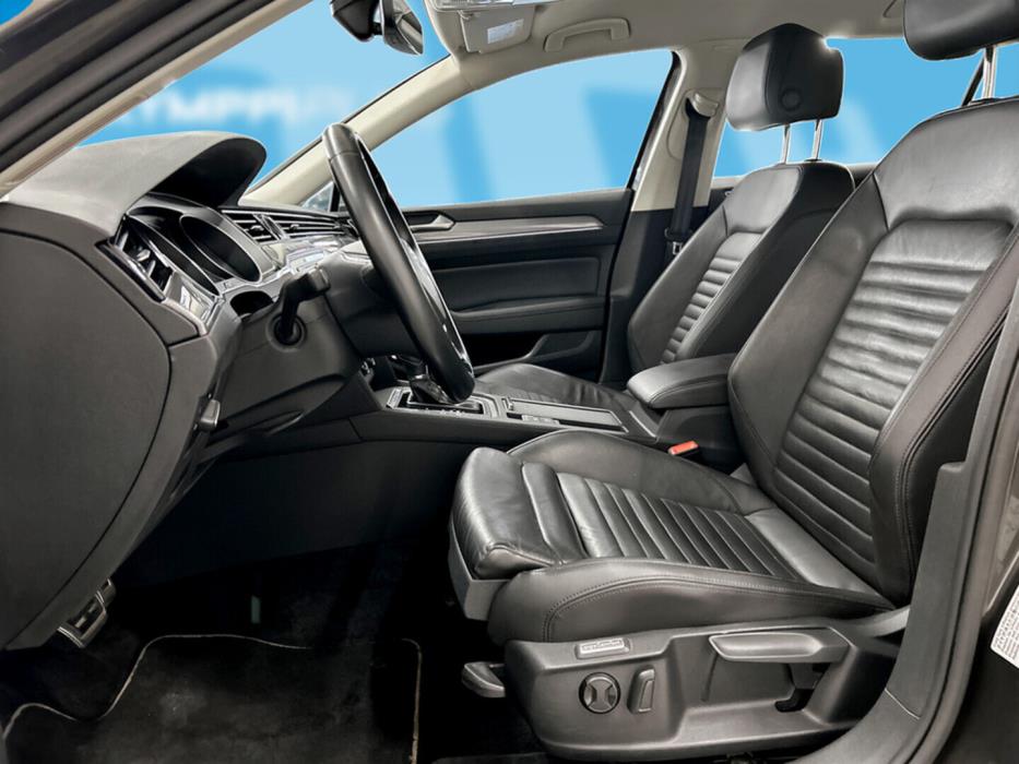 VOLKSWAGEN Passat 2016