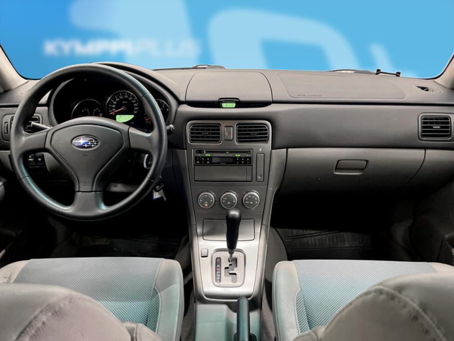 SUBARU Forester 2005