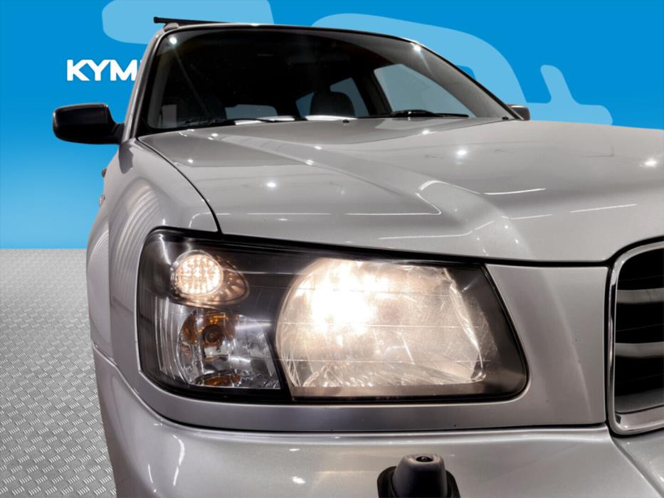 SUBARU Forester 2005