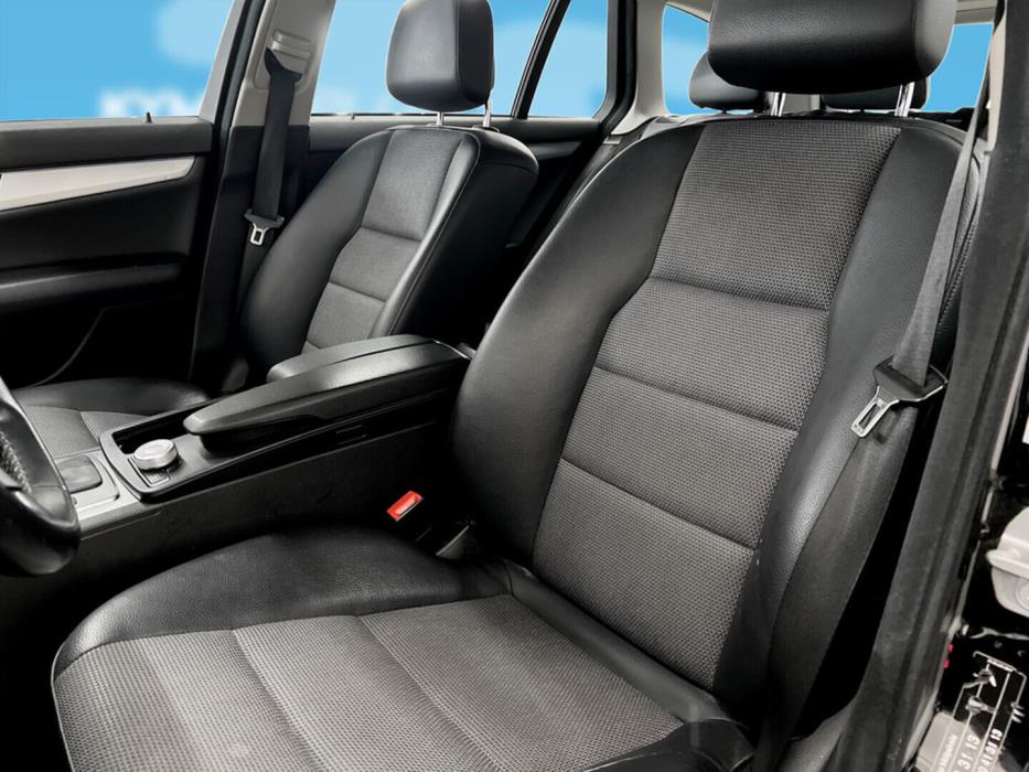 MERCEDES-BENZ C 2010