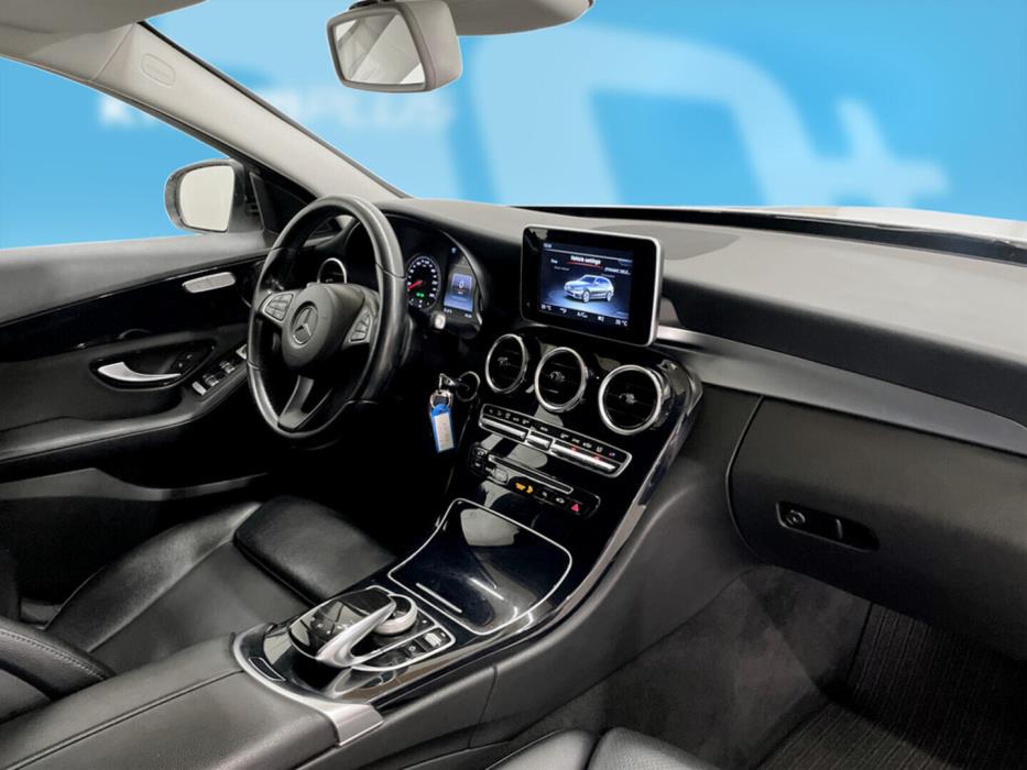 MERCEDES-BENZ C 2016