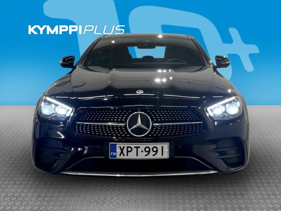MERCEDES-BENZ E 2022