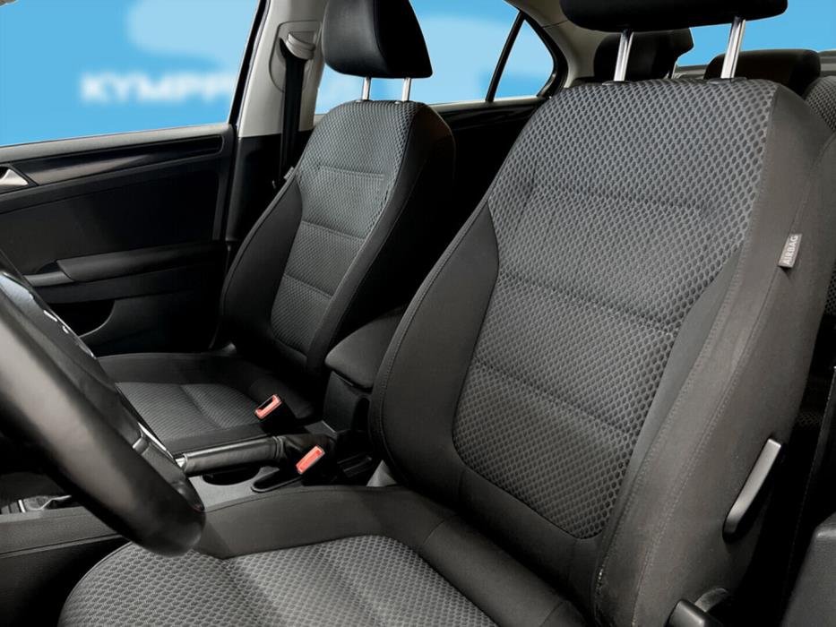 VOLKSWAGEN Jetta 2011