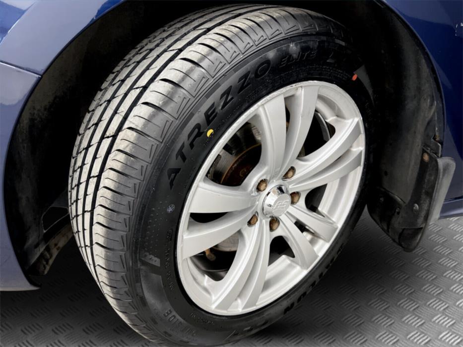 VOLKSWAGEN Jetta 2011