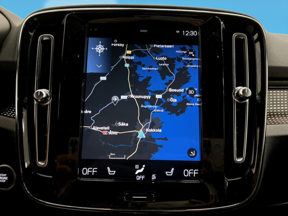 VOLVO XC40 2020