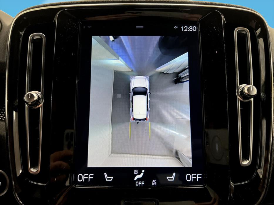 VOLVO XC40 2020