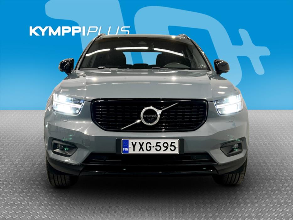 VOLVO XC40 2020