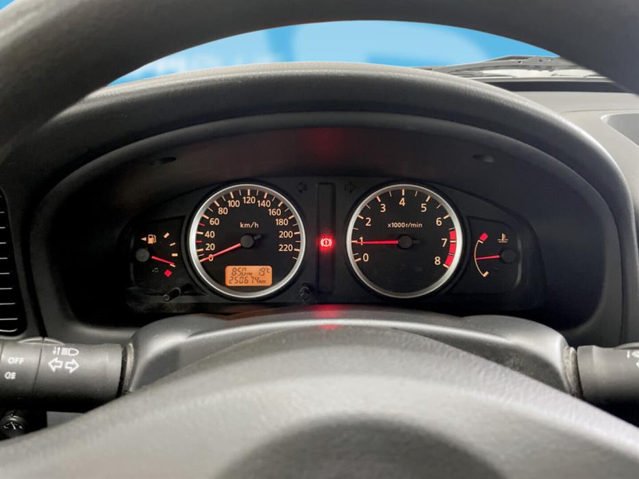 NISSAN Almera 2006