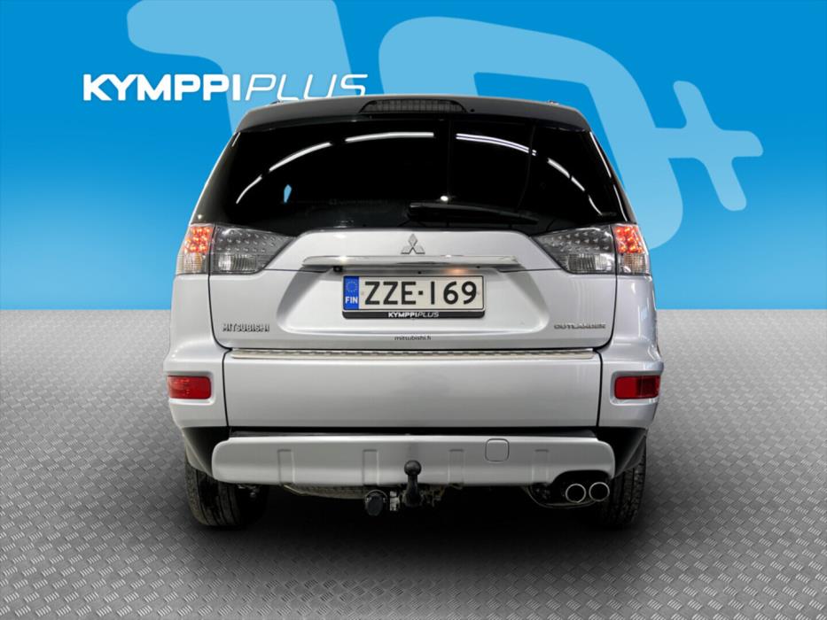 MITSUBISHI Outlander 2011
