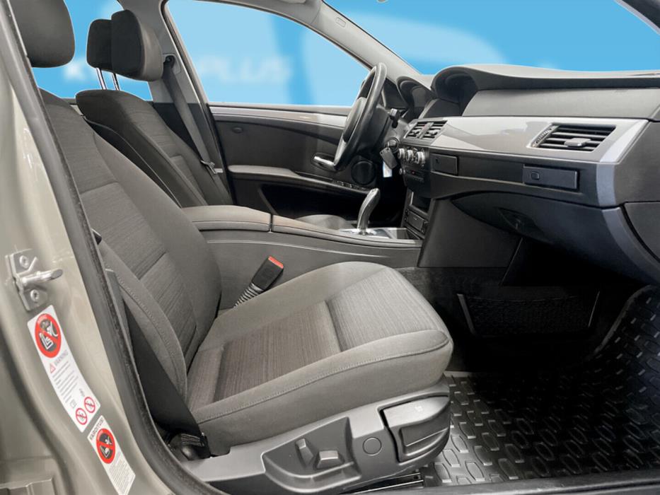 BMW 520 2009