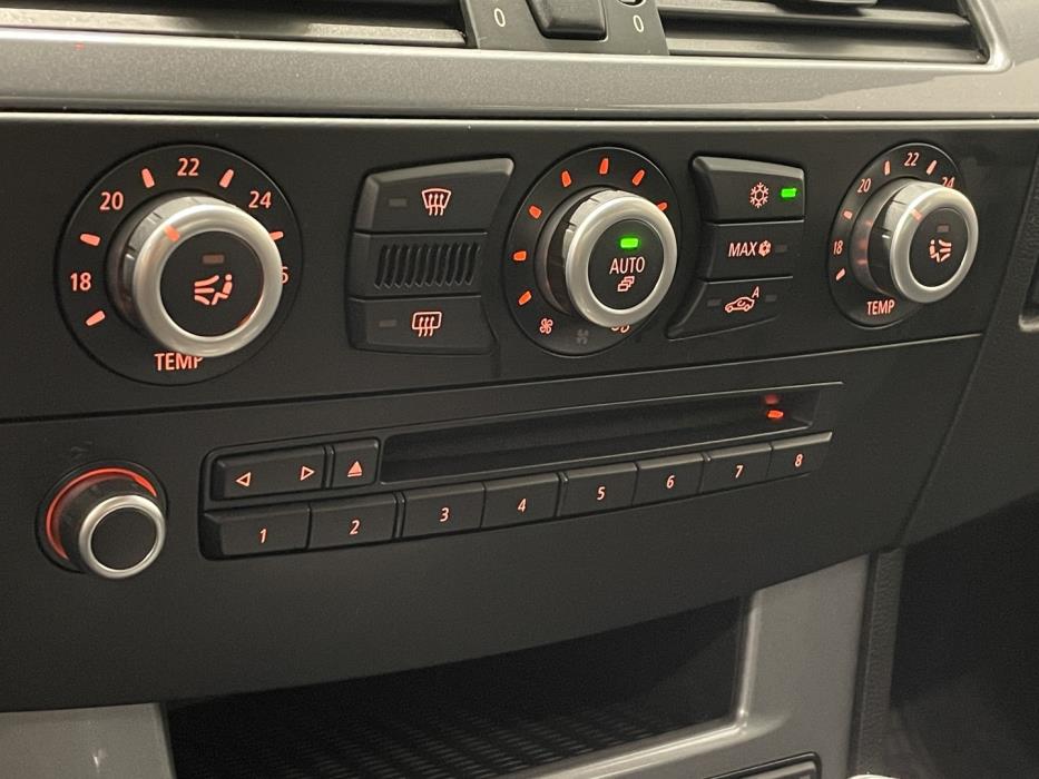 BMW 520 2009
