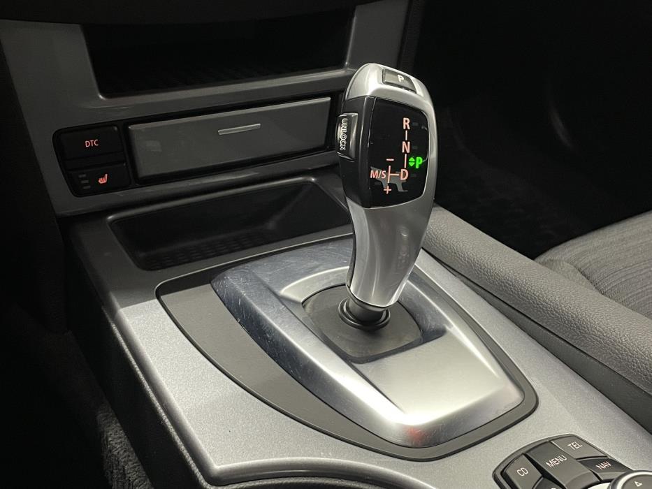BMW 520 2009