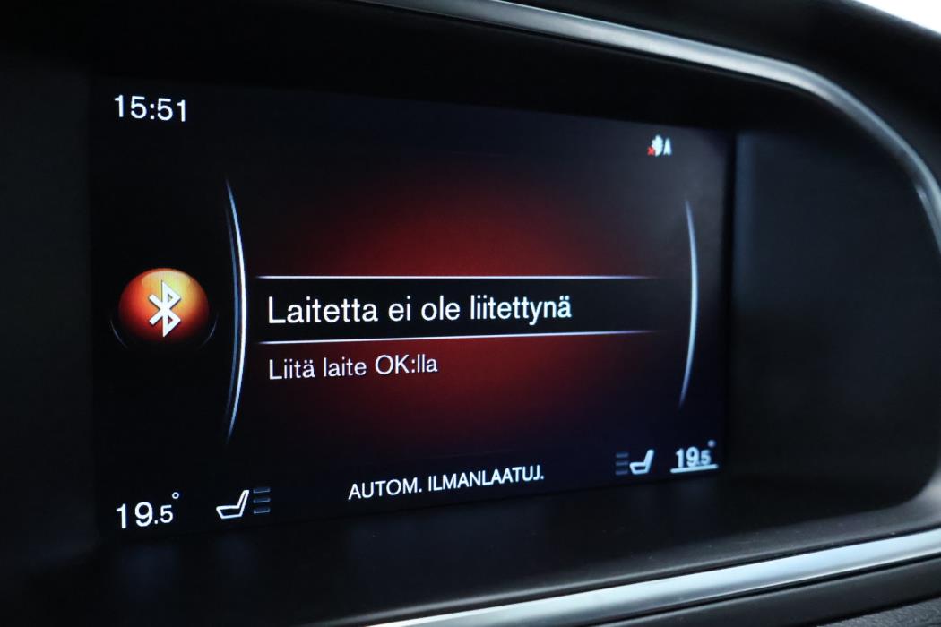 VOLVO V40 Cross Country 2015