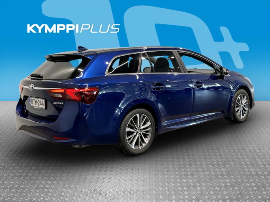 TOYOTA Avensis 2015