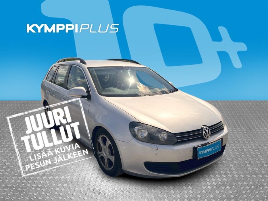 VOLKSWAGEN Golf 2012