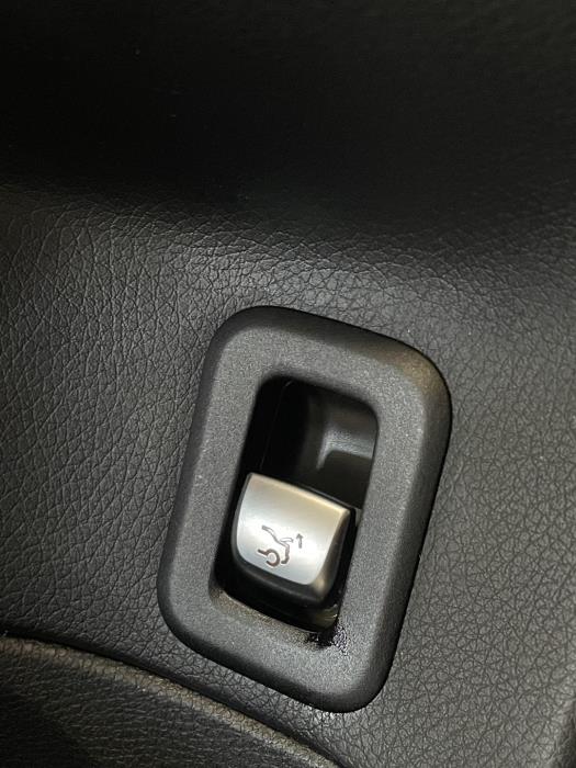 MERCEDES-BENZ C 2017