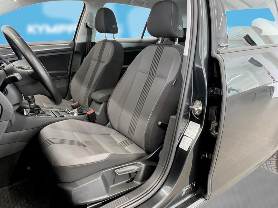 VOLKSWAGEN Golf 2017