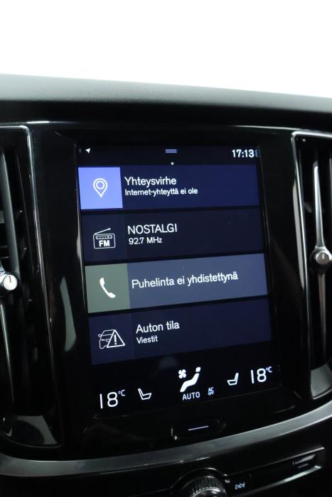 VOLVO V60 2020
