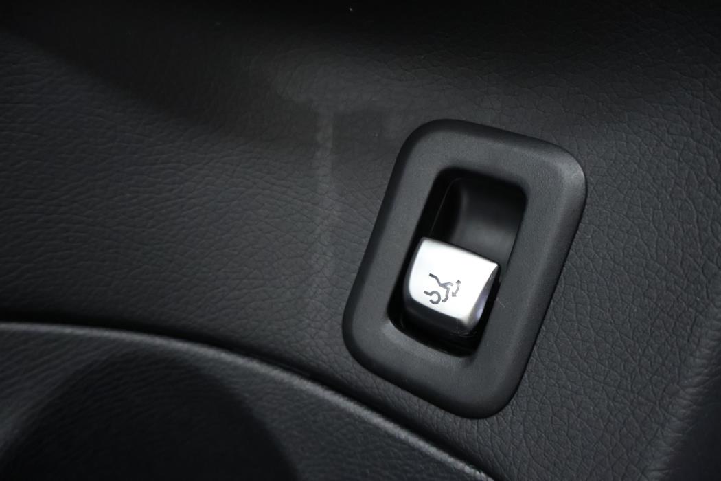 MERCEDES-BENZ C 43 AMG 2016