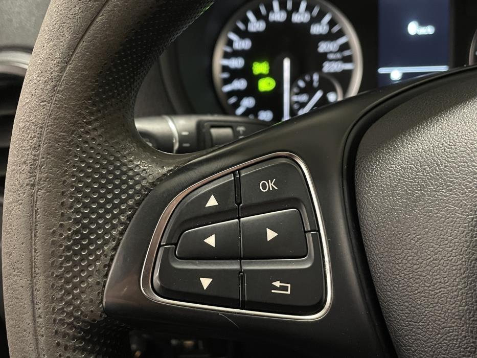 MERCEDES-BENZ Vito 2015