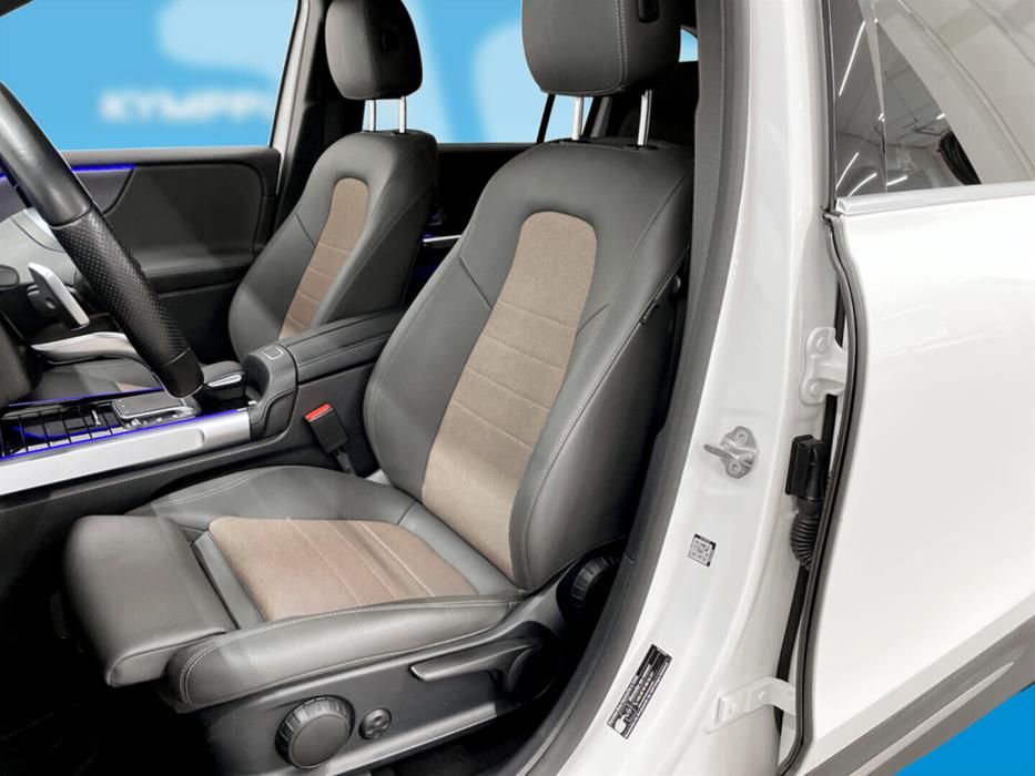 MERCEDES-BENZ EQB 2022