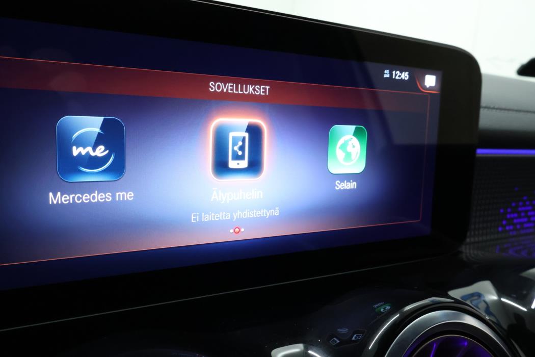 MERCEDES-BENZ EQB 2022