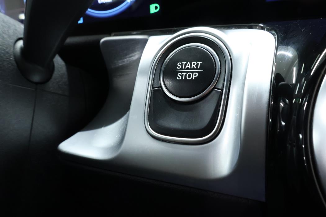 MERCEDES-BENZ EQB 2022