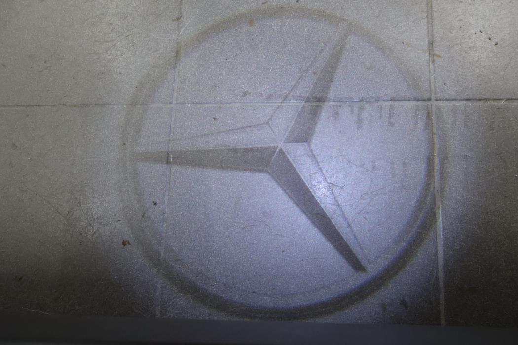 MERCEDES-BENZ EQB 2022