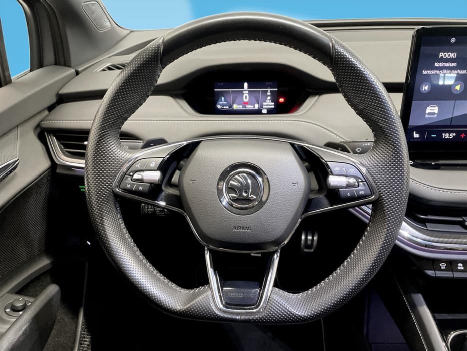 SKODA Enyaq 2023