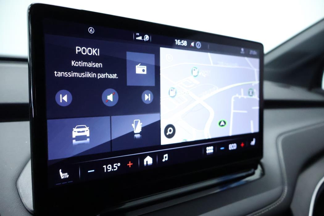 SKODA Enyaq 2023