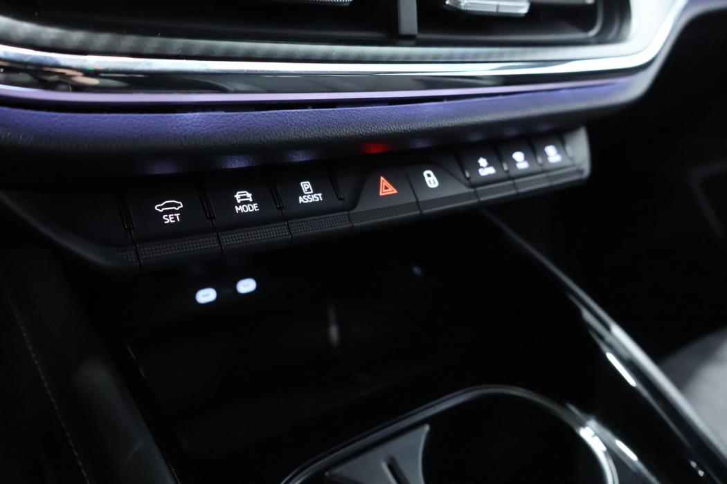 SKODA Enyaq 2023