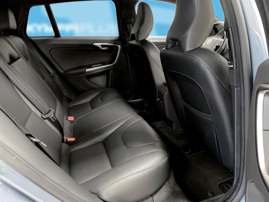 VOLVO V60 Cross Country 2018