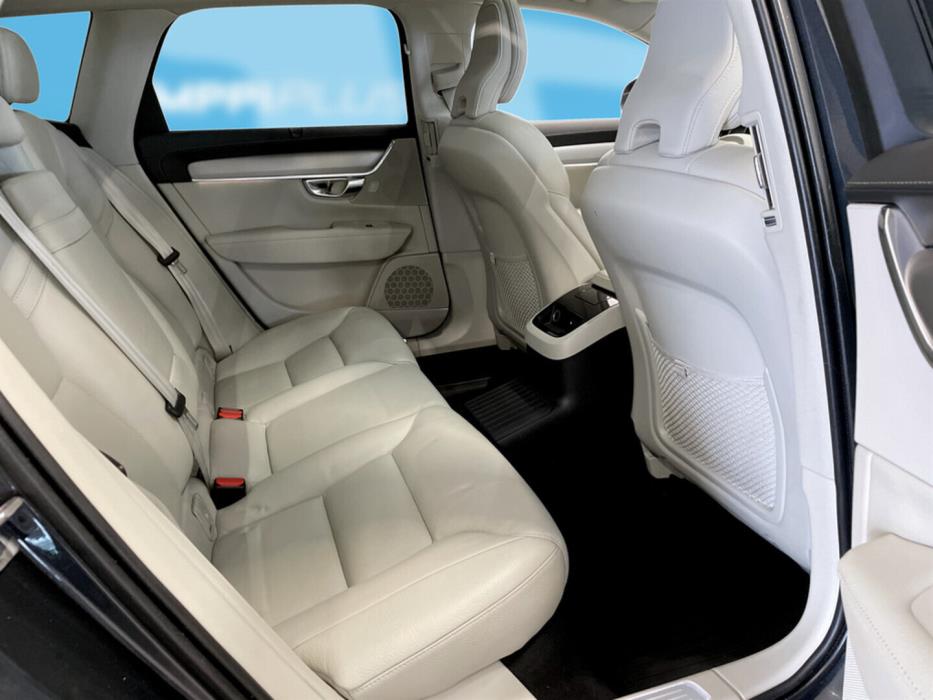 VOLVO V90 2020