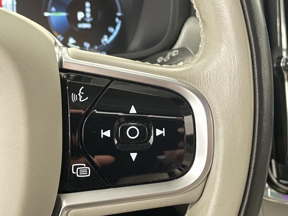 VOLVO V90 2020