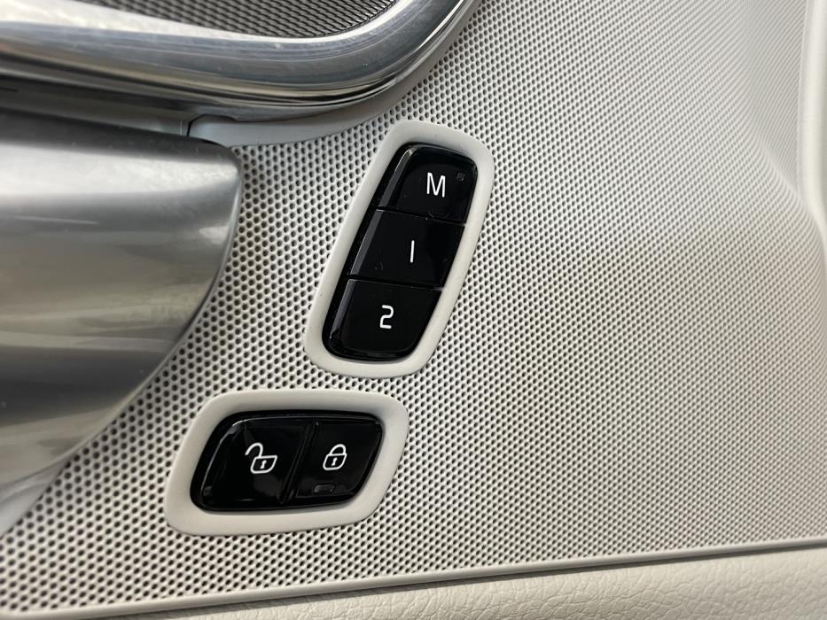 VOLVO V90 2020