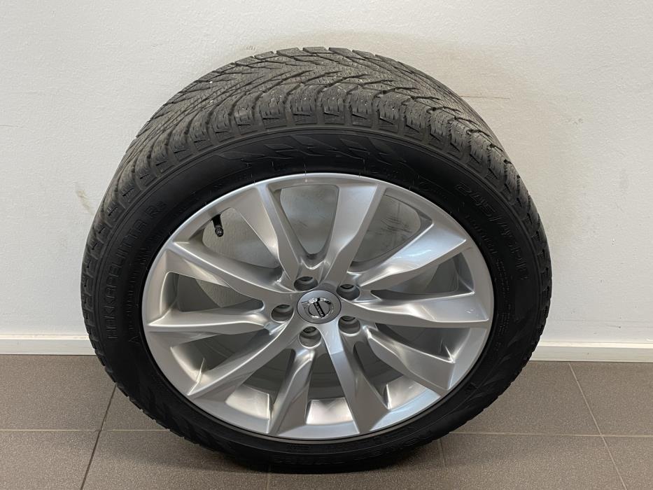 VOLVO V90 2020